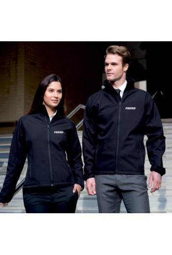 Wodoodporny i wiatroszczelny softshell